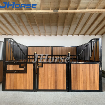 Mesh horse stable stalls 유럽 럭셔리 소형 현대 표준 말 장비